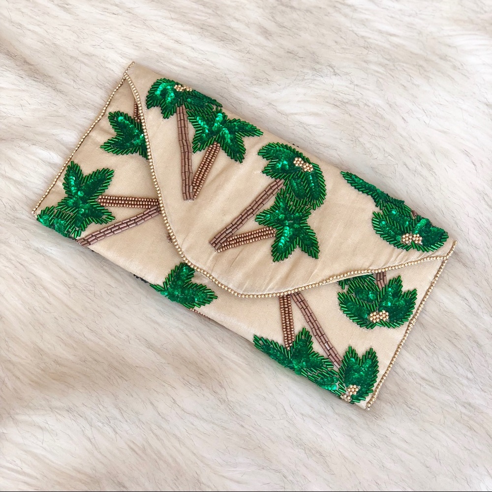 Tropica Clutch From St Xavier